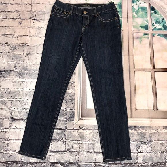 Seven7 Jeans Straight Leg Dark Wash 